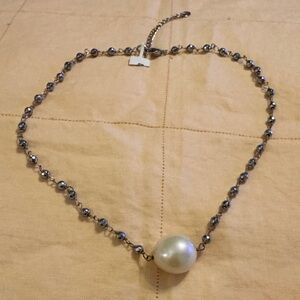 Elegant Silver Pearl Necklace